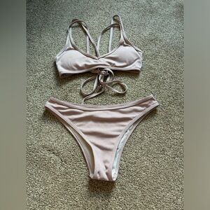 Woman medium purple bikini